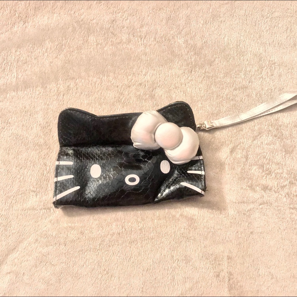 Sanrio Hello Kitty Wristlet